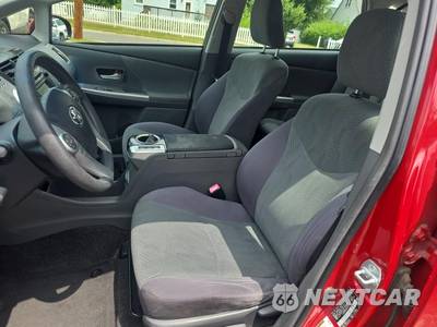 2012 Toyota Prius v Three - zdjęcie 13 z 22 - miniatura