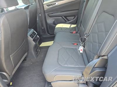 2025 Volkswagen Atlas Cross Sport Comfortline R-Line Black Edition - zdjęcie 13 z 24 - miniatura