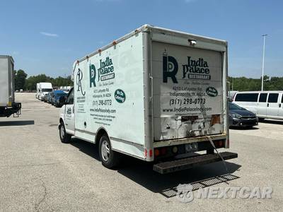 2002 Chevrolet Express 3500 - zdjęcie 6 z 38 - miniatura