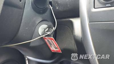 2017 Nissan Versa Sedan SV - zdjęcie 18 z 50 - miniatura