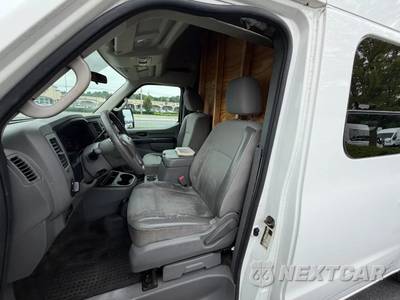 2012 Nissan NV2500 HD Cargo S High Roof 146.1" WB - zdjęcie 14 z 46 - miniatura