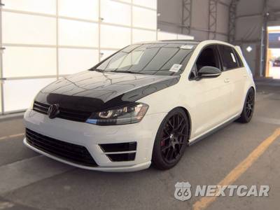 2017 Volkswagen Golf GTI SE Hatchback