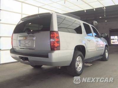 2013 Chevrolet Suburban 1500 LT 1LT - zdjęcie 2 z 18 - miniatura