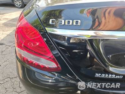 2016 Mercedes-Benz C 300 - zdjęcie 18 z 50 - miniatura
