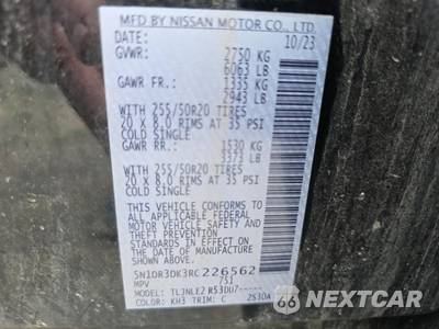 2024 Nissan Pathfinder Platinum - zdjęcie 17 z 28 - miniatura