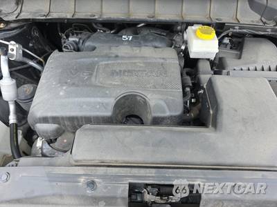 2024 Nissan Pathfinder Platinum - zdjęcie 18 z 28 - miniatura