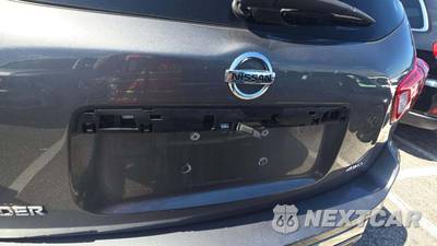 2017 Nissan Pathfinder S - zdjęcie 21 z 28 - miniatura