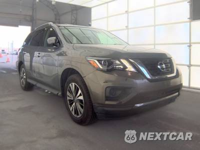2017 Nissan Pathfinder S - zdjęcie 3 z 28 - miniatura