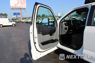 2026 Ford Super Duty F-250 XL Crew Cab Long Bed - zdjęcie 26 z 50 - miniatura