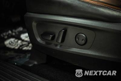 2022 Nissan Pathfinder Platinum - zdjęcie 18 z 31 - miniatura