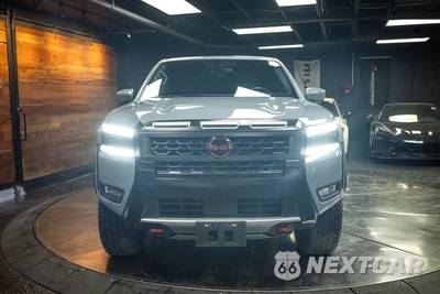 2025 Nissan Frontier PRO-4X Crew Cab Medium Bed - zdjęcie 4 z 27 - miniatura