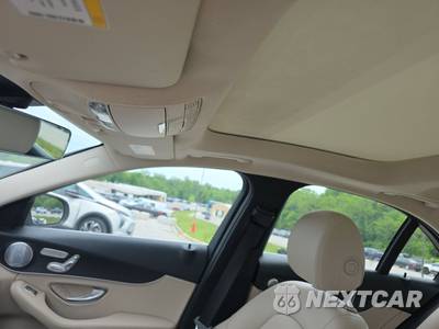 2021 Mercedes-Benz C 300 4MATIC Sedan - zdjęcie 17 z 19 - miniatura