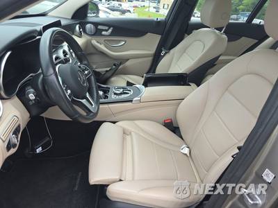 2021 Mercedes-Benz C 300 4MATIC Sedan - zdjęcie 7 z 19 - miniatura