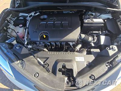 2020 Toyota C-HR LE - zdjęcie 15 z 31 - miniatura