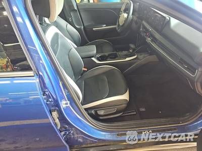 2025 Kia K4 GT-Line Turbo - zdjęcie 8 z 57 - miniatura