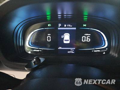 2024 Hyundai Venue SEL - zdjęcie 12 z 51 - miniatura