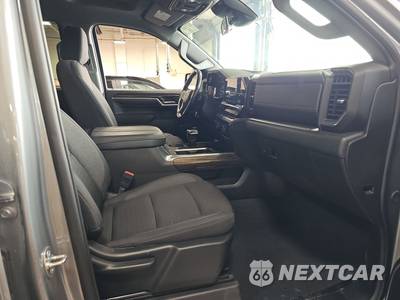 2024 Chevrolet Silverado 1500 RST Crew Cab Medium Bed 1SP - zdjęcie 8 z 25 - miniatura