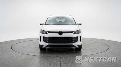 2026 Volkswagen Tiguan SE - zdjęcie 2 z 9 - miniatura