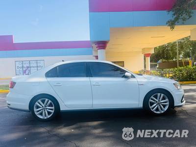 2017 Volkswagen Jetta GLI - zdjęcie 7 z 25 - miniatura