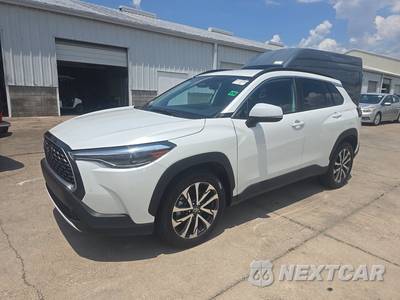 2023 Toyota Corolla Cross XLE - zdjęcie 1 z 21 - miniatura