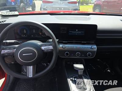2024 Hyundai Kona SE - zdjęcie 11 z 17 - miniatura