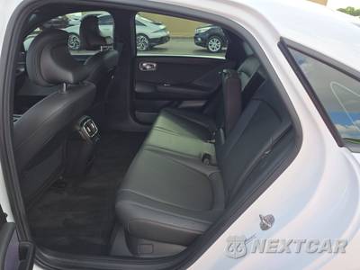 2023 Hyundai IONIQ 6 SEL - zdjęcie 13 z 23 - miniatura