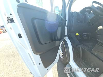 2025 Ram ProMaster 2500 Cargo Van Tradesman w/Passenger Seat Low Roof 136.0" WB - zdjęcie 9 z 26 - miniatura
