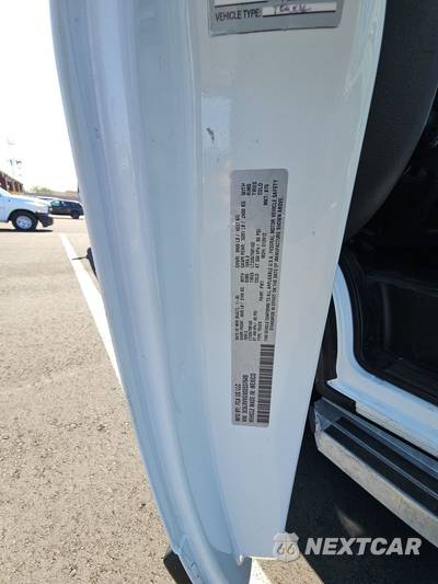 2025 Ram ProMaster 2500 Cargo Van Tradesman w/Passenger Seat Low Roof 136.0" WB - zdjęcie 13 z 26 - miniatura