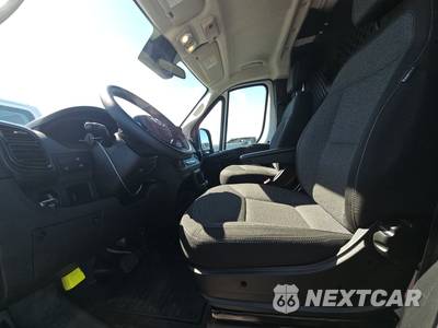 2025 Ram ProMaster 2500 Cargo Van Tradesman w/Passenger Seat Low Roof 136.0" WB - zdjęcie 7 z 26 - miniatura