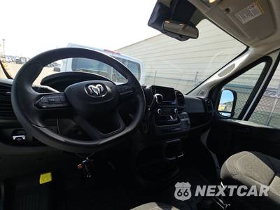 2025 Ram ProMaster 2500 Cargo Van Tradesman w/Passenger Seat Low Roof 136.0" WB - zdjęcie 11 z 24 - miniatura