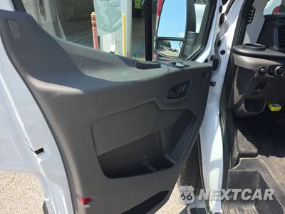 2025 Ford Transit 250 Cargo Van Low Roof 130.0" WB - zdjęcie 9 z 31 - miniatura