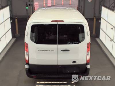 2025 Ford Transit 250 Cargo Van Low Roof 130.0" WB - zdjęcie 5 z 35 - miniatura