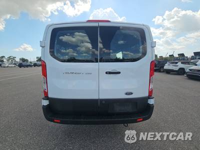 2025 Ford Transit 250 Cargo Van Low Roof 130.0" WB - zdjęcie 5 z 31 - miniatura