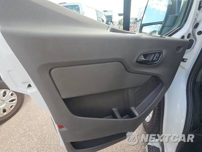 2025 Ford Transit 250 Cargo Van Low Roof 130.0" WB - zdjęcie 9 z 28 - miniatura