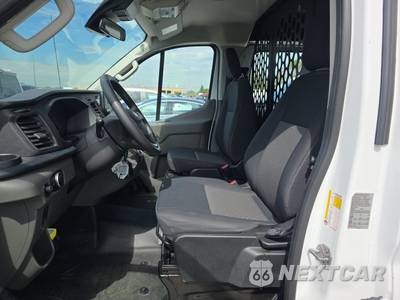 2025 Ford Transit 250 Cargo Van Low Roof 130.0" WB - zdjęcie 7 z 26 - miniatura