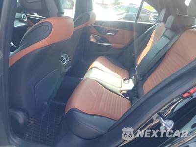 2023 Mercedes-Benz C 300 Sedan - zdjęcie 13 z 20 - miniatura