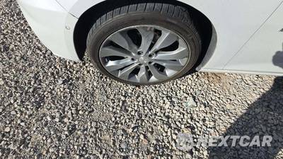 2017 Chevrolet Malibu Premier 2LZ - zdjęcie 32 z 38 - miniatura