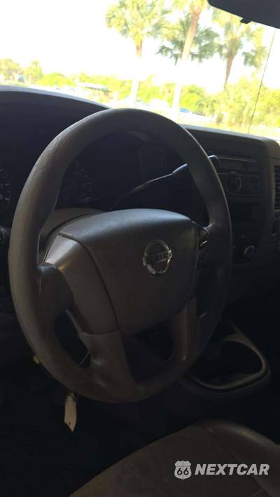 2016 Nissan NV3500 HD Passenger S 146.1" WB - zdjęcie 39 z 40 - miniatura