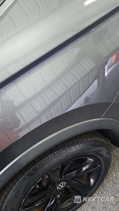 2023 Volkswagen Tiguan SE R-Line Black - zdjęcie 23 z 25 - miniatura