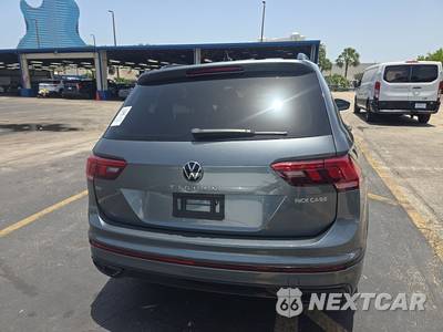 2023 Volkswagen Tiguan SE R-Line Black - zdjęcie 5 z 25 - miniatura