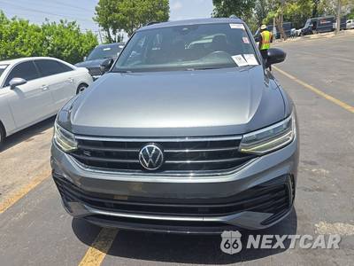 2023 Volkswagen Tiguan SE R-Line Black - zdjęcie 2 z 25 - miniatura