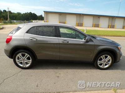 2019 Mercedes-Benz GLA 250 4MATIC - zdjęcie 5 z 28 - miniatura