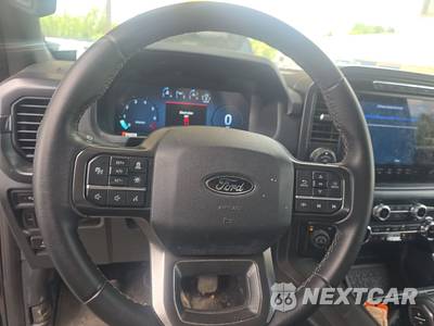 2024 Ford F-150 XLT Crew Cab Short Bed - zdjęcie 10 z 27 - miniatura