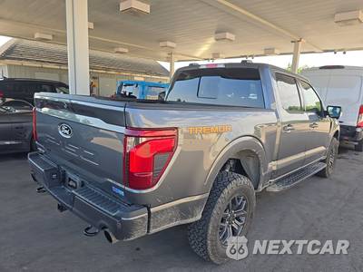 2025 Ford F-150 Tremor Crew Cab Short Bed - zdjęcie 4 z 18 - miniatura