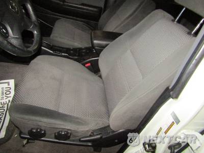 2004 Nissan Pathfinder SE - zdjęcie 10 z 21 - miniatura