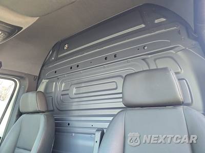 2025 Mercedes-Benz Sprinter 2500 Cargo Van Standard Roof 144.0" WB - zdjęcie 22 z 36 - miniatura