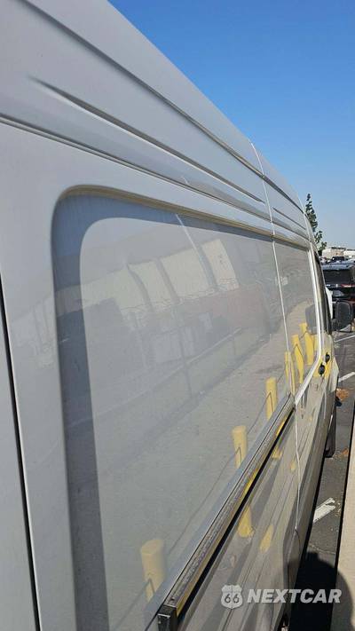 2025 Mercedes-Benz Sprinter 2500 Cargo Van Standard Roof 144.0" WB - zdjęcie 34 z 36 - miniatura