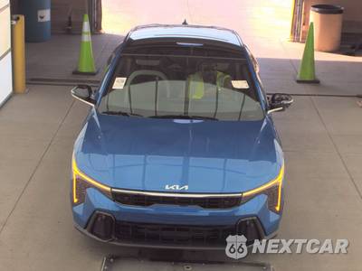 2025 Kia K4 GT-Line Turbo - zdjęcie 2 z 57 - miniatura