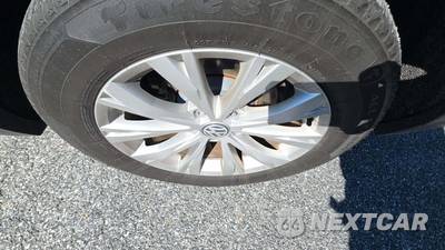 2018 Volkswagen Tiguan SE - zdjęcie 11 z 37 - miniatura