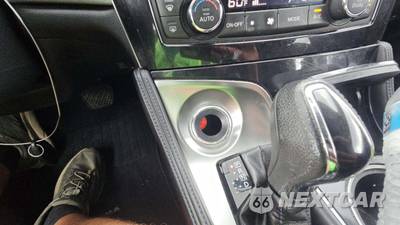 2017 Nissan Maxima S - zdjęcie 24 z 34 - miniatura